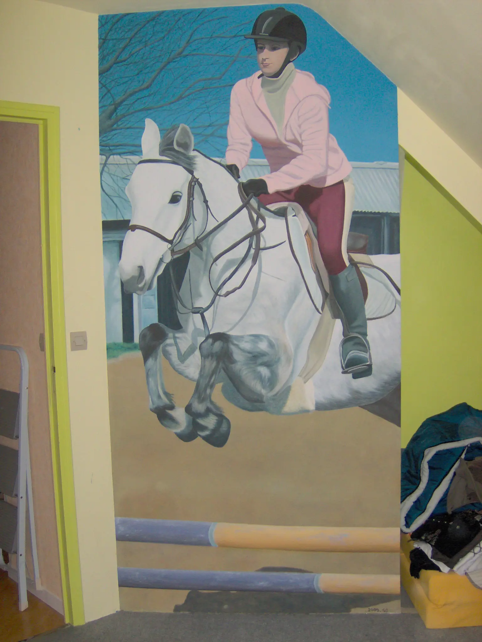 décor d'une cavalière sur un cheval à peintre en bâtiment et pose de revêtements muraux à Saint Brieuc, Lamballe, Plérin, Loudeac, Binic, Pordic, Pleneuf, Plaintel, Ploufragan, Langueux, Yffiniac, Tregueux, Quintin